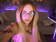 NikkyGirl
