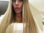 Blondinochkaa