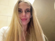 Blondinochkaa
