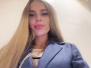Blondinochkaa