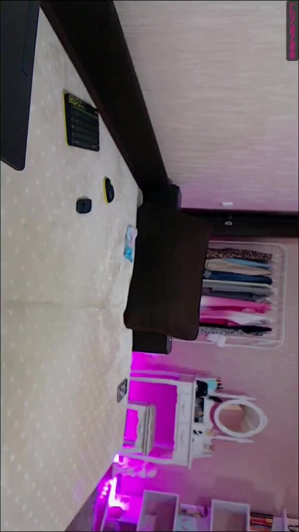 _tam-tamu_ (blue-eyes1)