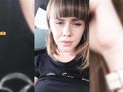 VaniLLa_sexy ласкает себя в машине-28