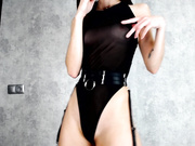 nika_lodge tease