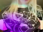 nasteppa показывает сиськи