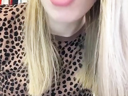 bella-cerry-2022-11-29