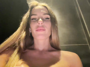 Blondinochkaa
