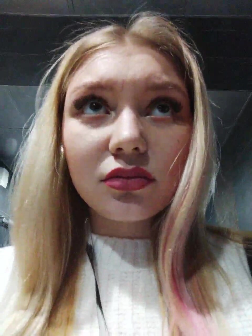 -Isabella-