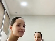 Аделина и Алина Фатхеевы (adelalinka) onlyfans