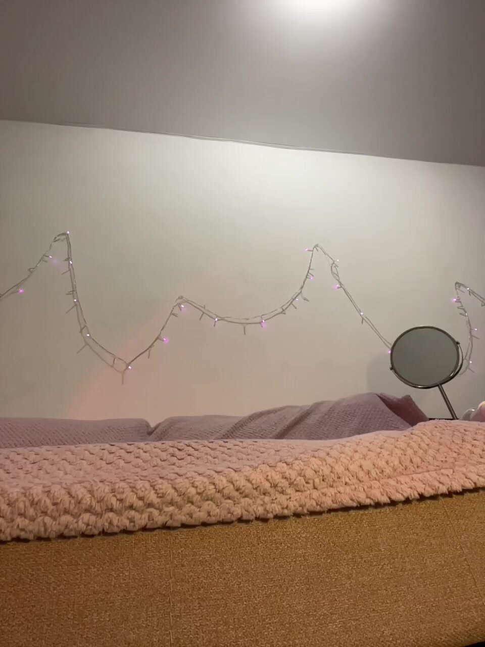 webcamwhore-2022-11-11_19-05-31