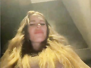 Blondinochkaa