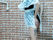 villiola в костюме школьнице