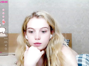 Small_Blondee