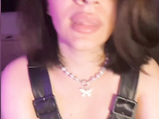 Nika-Sweet - киской на камеру ©