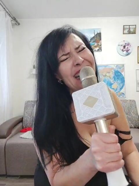 Онлайн-эровидеочат с --Zima-- на BongaCams 2022-11-12 14_00