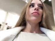 Blondinochkaa