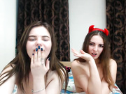 BarbaraLi с подругой