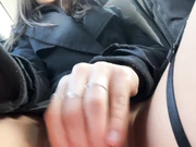 kisa-gav (расстроилась из-за того, что обоссала сиденье в такси)