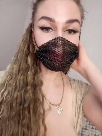 Онлайн-эровидеочат с PizzzzzdA на BongaCams 2023-01-04 08_19