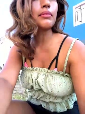 Naomi20_2023 бесплатное вебкам шоу и XXX чат _ xHamsterLive 2023-03-17 23_49