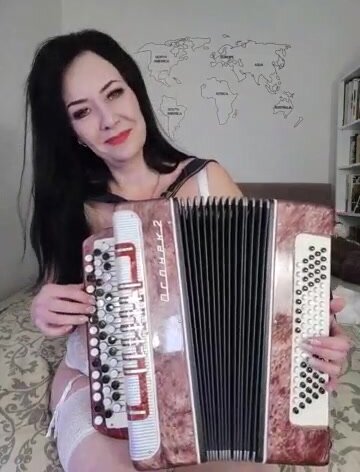 Онлайн-эровидеочат с --Zima-- на BongaCams 2023-04-01 17_32