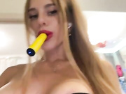 Blondinochkaa