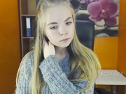 nikkishygirl
