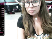 Общение с пользователем Camillacarson в онлайн-видеочате (18+) 2023-04-24 02_01