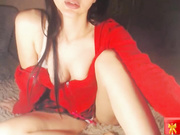 Evva18 засветила грудь