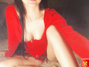 Evva18 засветила грудь