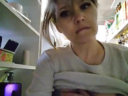 Онлайн-эровидеочат с MyLittlegi на BongaCams 2023-05-01 15_23