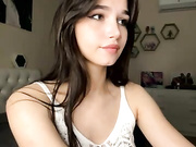 Stefannichka бесплатное вебкам шоу и XXX чат _ xHamsterLive 2023-04-04 02_17