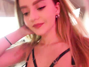 Emeli_Blur