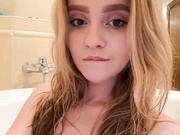 Emeli_Blur