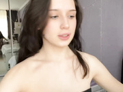hor-neyJ0zy