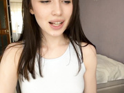 hor-neyJ0zy