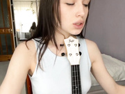 hor-neyJ0zy