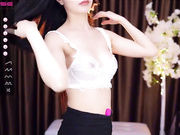 Lucy__Bb