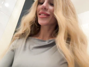 Blondinochkaa