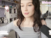 hor-neyJ0zy