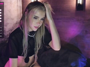 GirlFAW