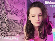 hor-neyJ0zy