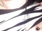 ДЕВИЦА ДРОЧИТ