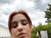 _Aariella_ - выгуливает свои дыньки на свежем воздухе