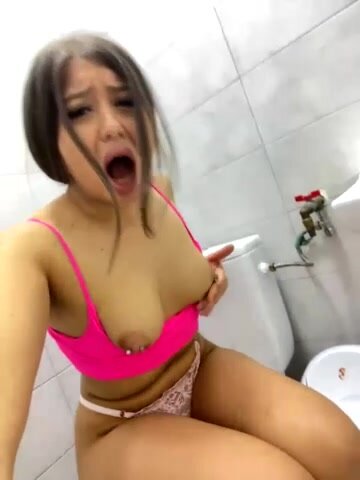 LarisXXX бесплатное вебкам шоу и XXX чат _ xHamsterLive 2023-06-09 03_34