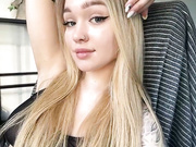 Watch Amaryllis Live on PD Cams & 1415+ Teen Models 2023-06-13 18_31