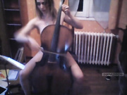 Aria_French (голая с виолончелью)