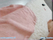 angel_pinky