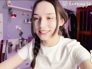 hor-neyJ0zy