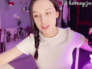 hor-neyJ0zy
