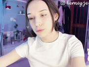 hor-neyJ0zy